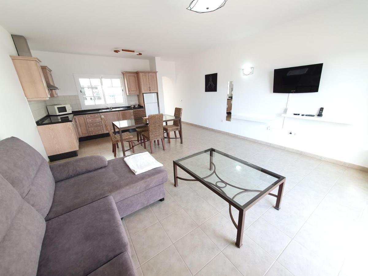 Apartamentos Graciosamar Калета де Себо Екстериор снимка