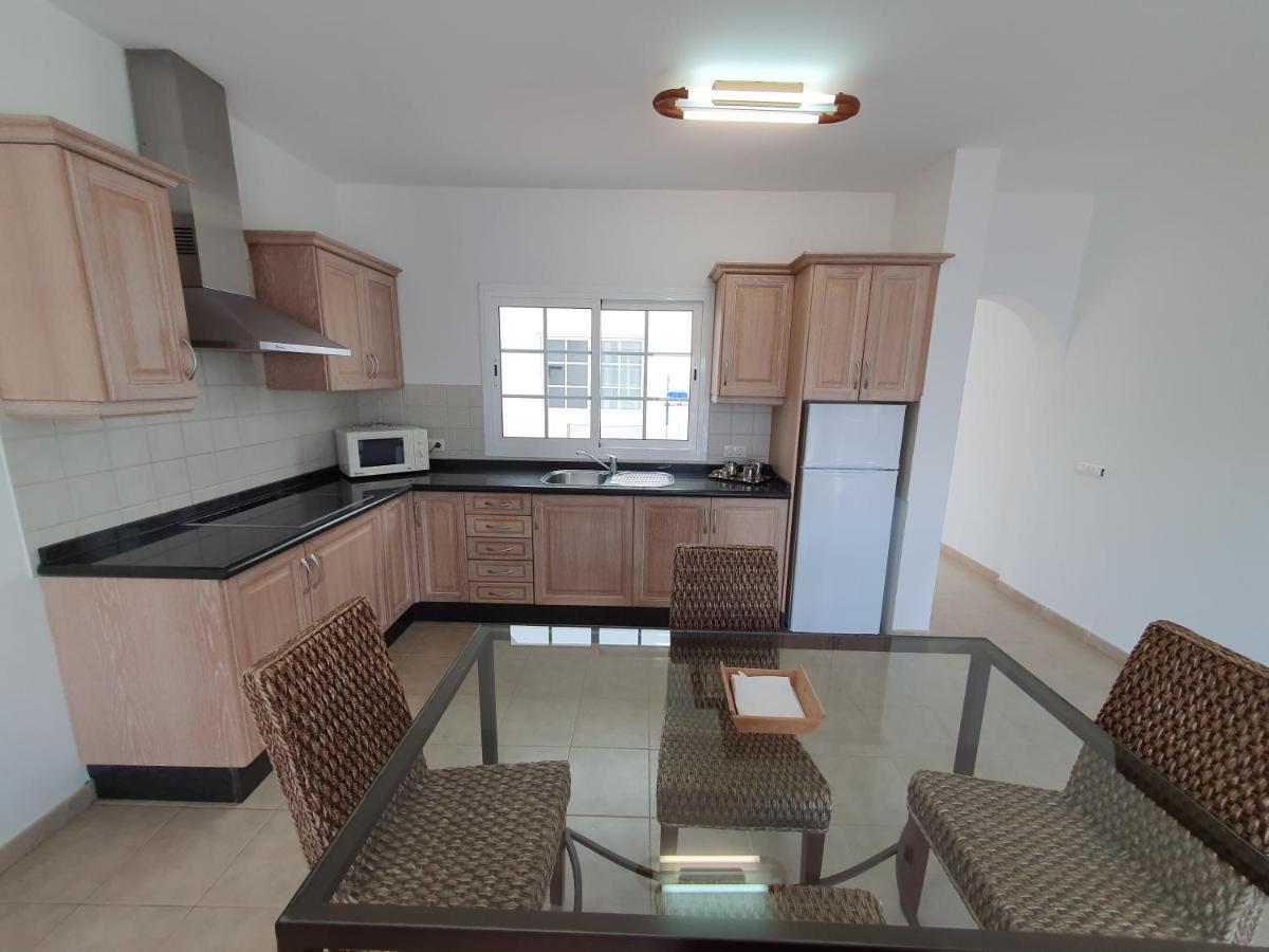 Apartamentos Graciosamar Калета де Себо Екстериор снимка