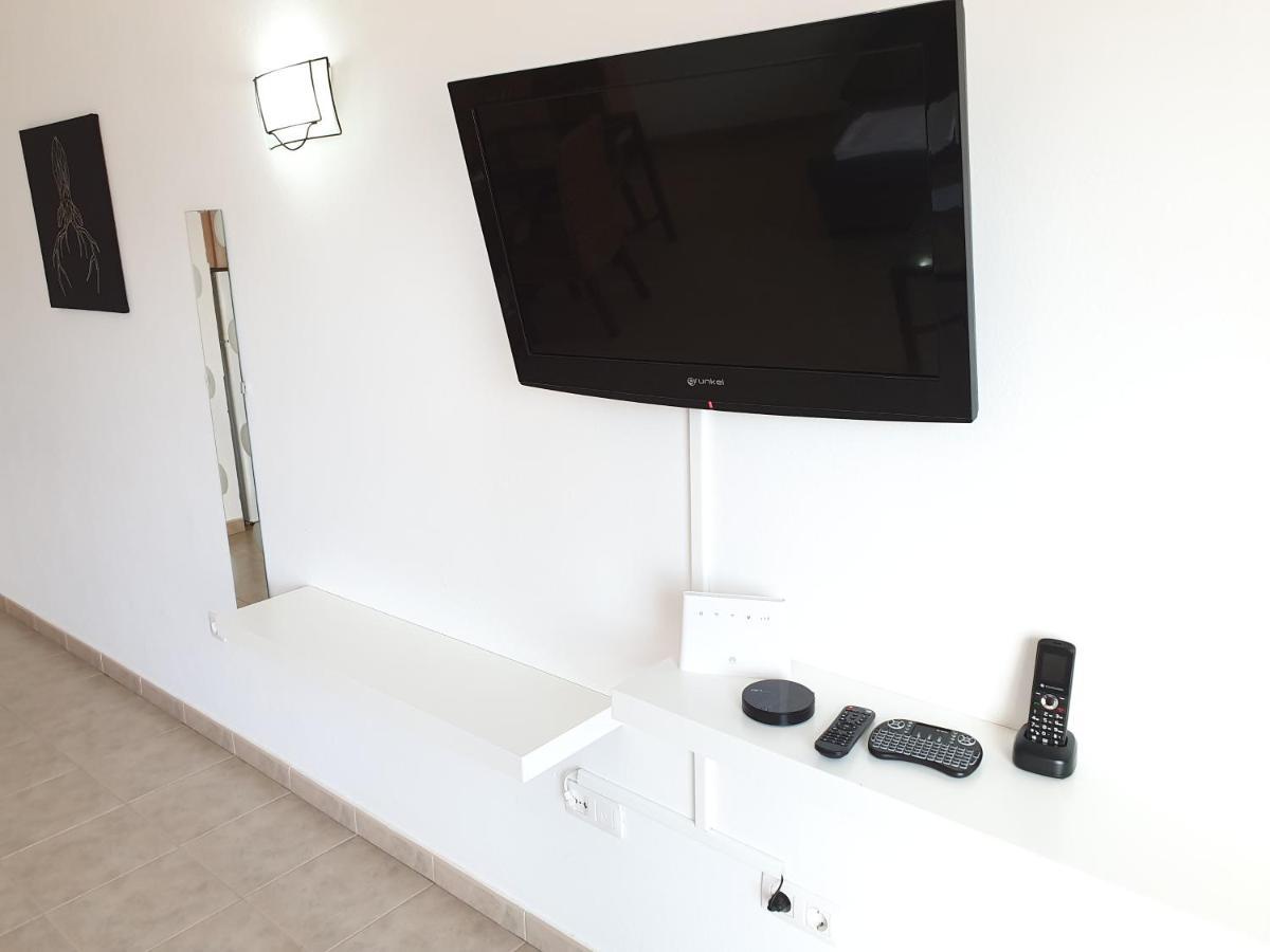 Apartamentos Graciosamar Калета де Себо Екстериор снимка