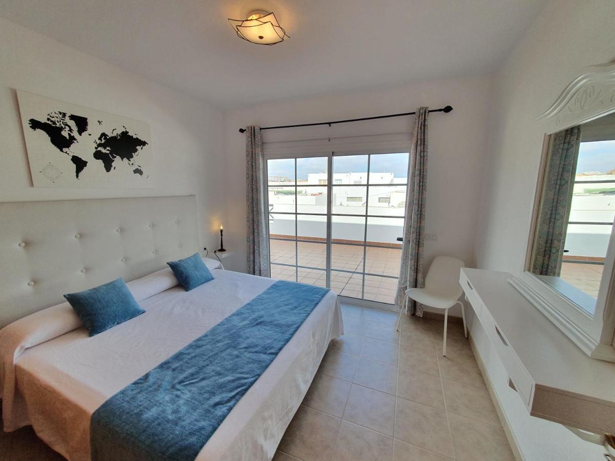Apartamentos Graciosamar Калета де Себо Екстериор снимка
