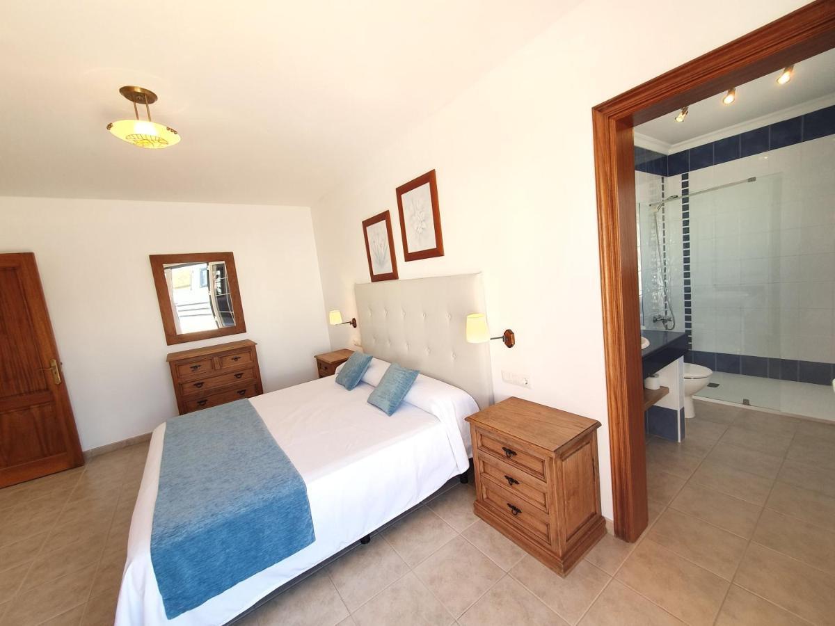 Apartamentos Graciosamar Калета де Себо Екстериор снимка