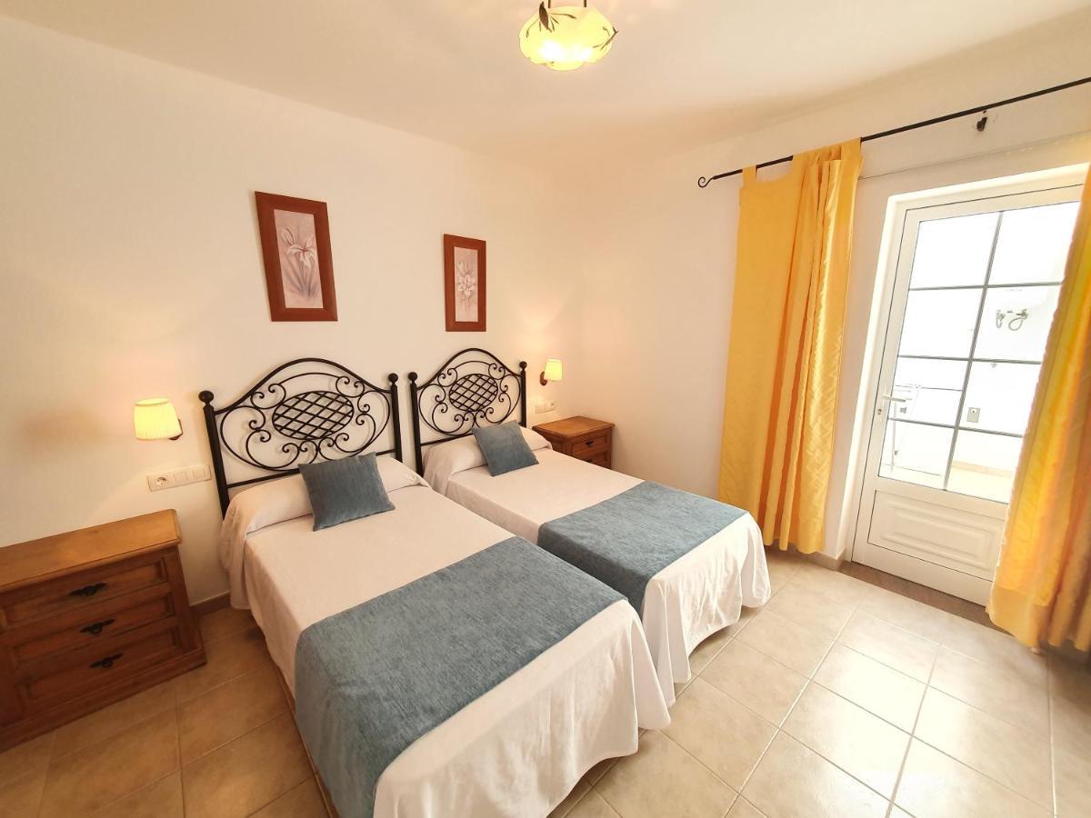 Apartamentos Graciosamar Калета де Себо Екстериор снимка