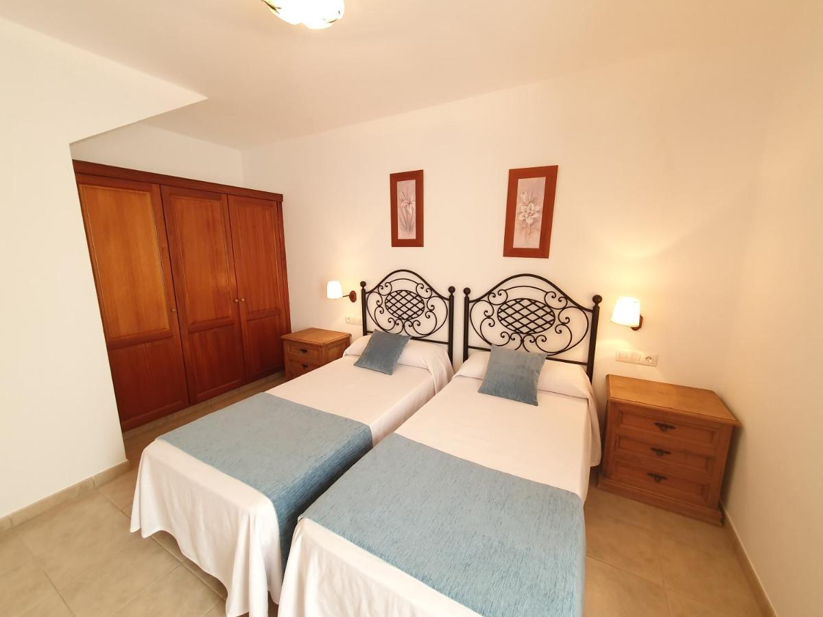 Apartamentos Graciosamar Калета де Себо Екстериор снимка